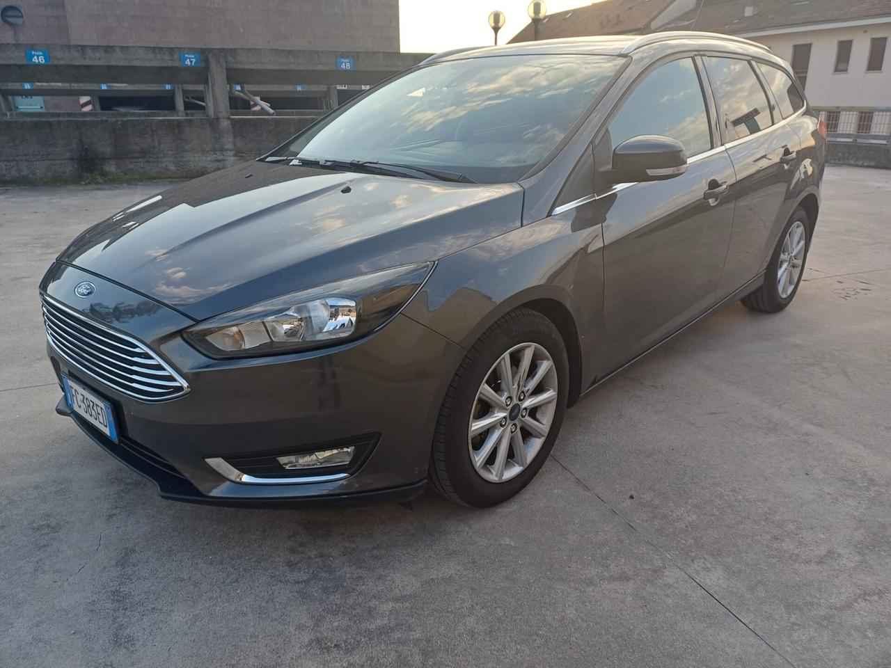 Ford Focus 1.5 TDCi 120 E6 TITANIUM