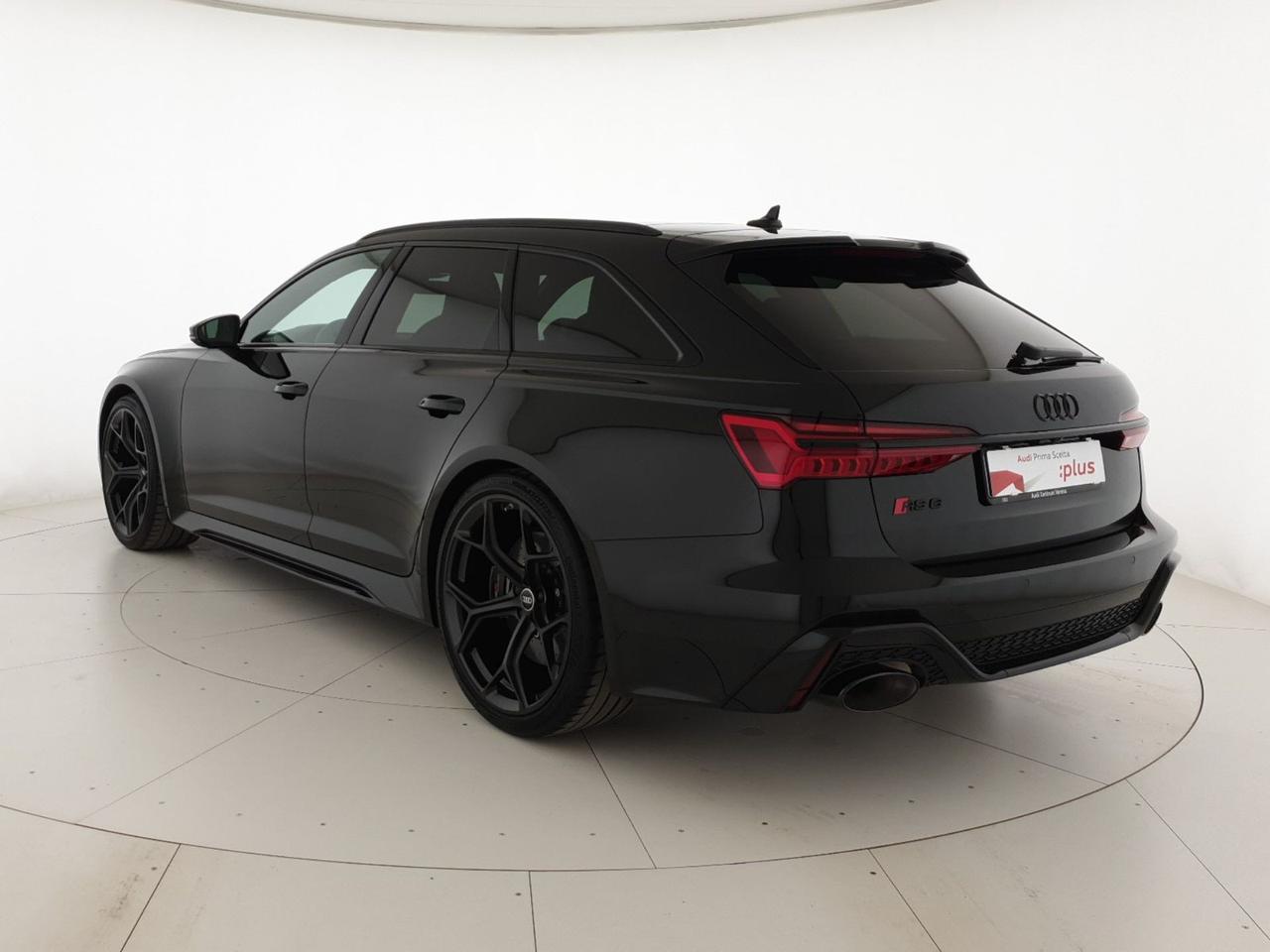 Avant 4.0TFSI 630CV quattro tiptronic Performance