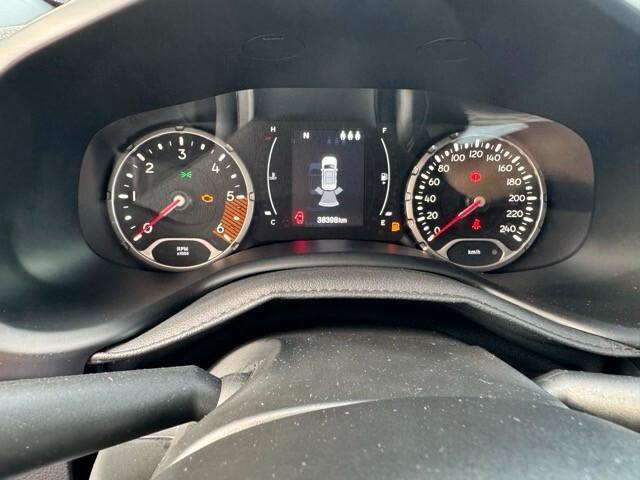 Jeep Renegade 1.6 Mjt 130 CV soli 34000 km Total Black da 150 euro al mese