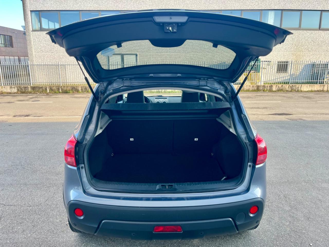 Nissan Qashqai 1.6benz 2009 120.000km perfetta