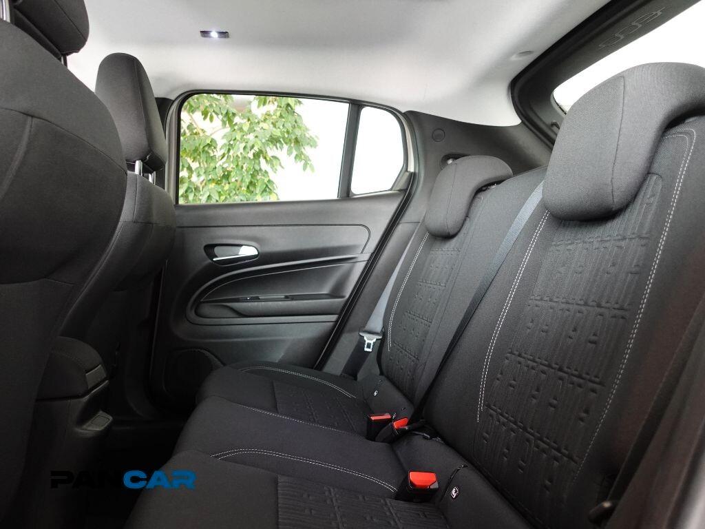Fiat 600 Hybrid POP 145 CV DCT MHEV