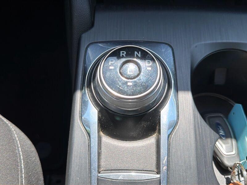 Ford Kuga 1.5 EcoBlue 120CV 2WD Titanium Bus. Auto