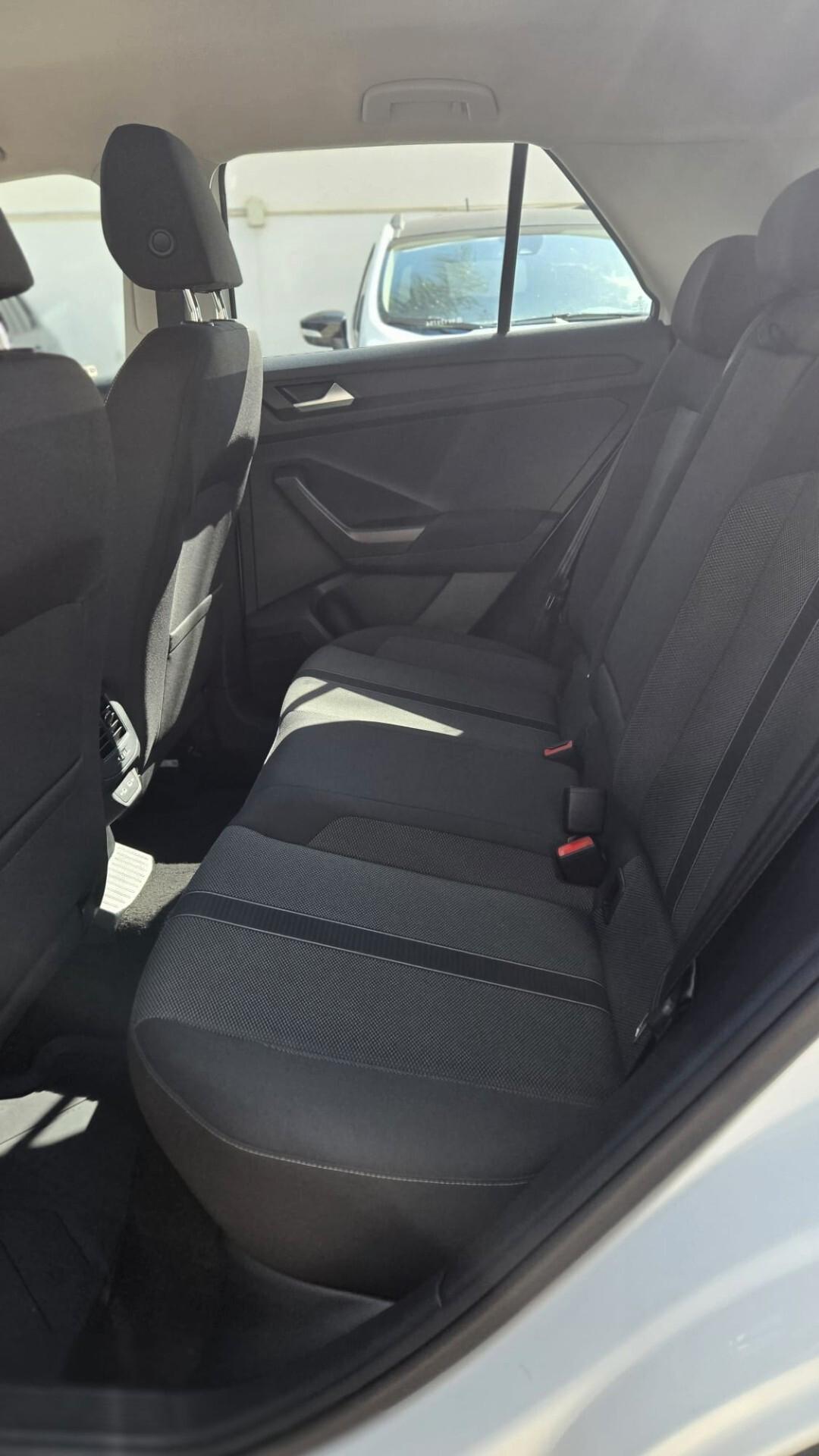 Volkswagen T-Roc 1.0 tsi Life 110CV Uff Italy Led USB Lega Cockpit
