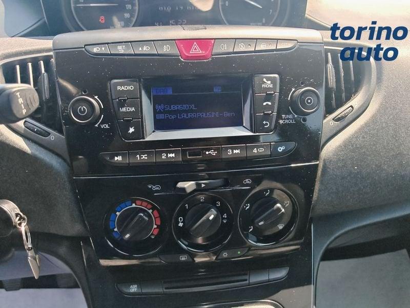 Lancia Ypsilon 1.2 69 CV 5 porte S&S Elefantino Blu