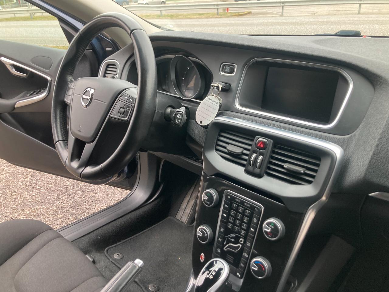 Volvo V40 D2 Geartronic Business