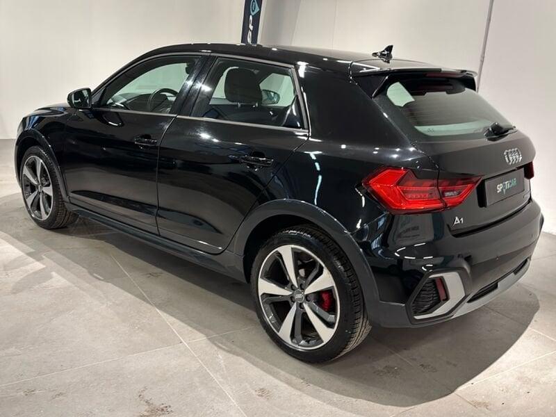 Audi A1 A1 citycarver 30 TFSI S tronic