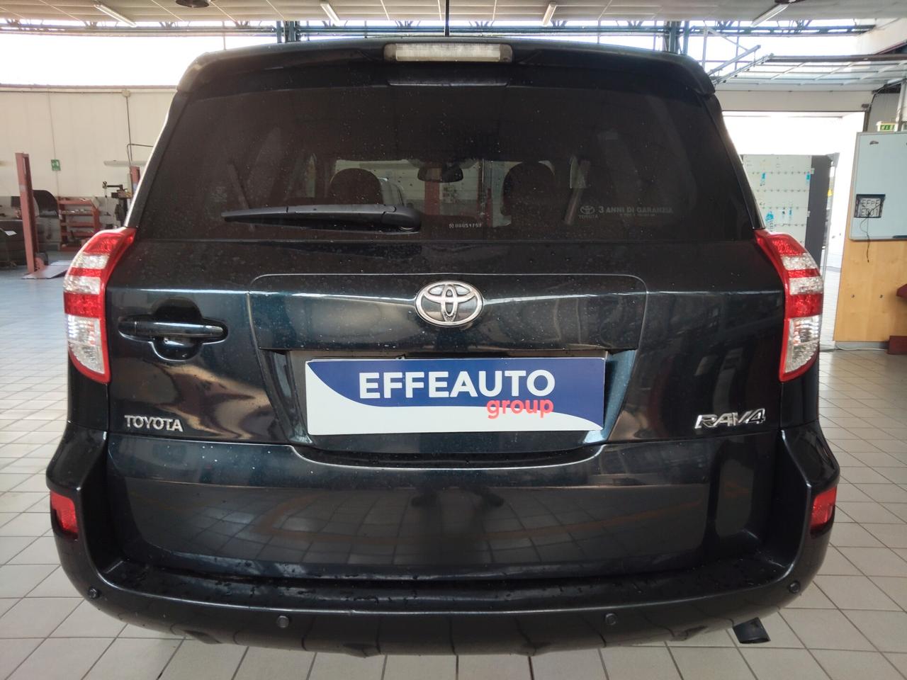 Toyota RAV 4 RAV4 2.2 D-4D 150 CV DPF Exclusive