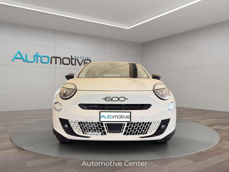 FIAT 600 1.2 Hybrid 100cv La Prima