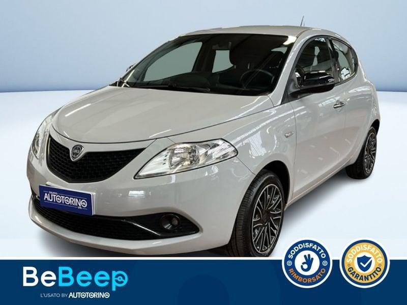 Lancia Ypsilon 1.0 HYBRID GOLD S&S 70CV
