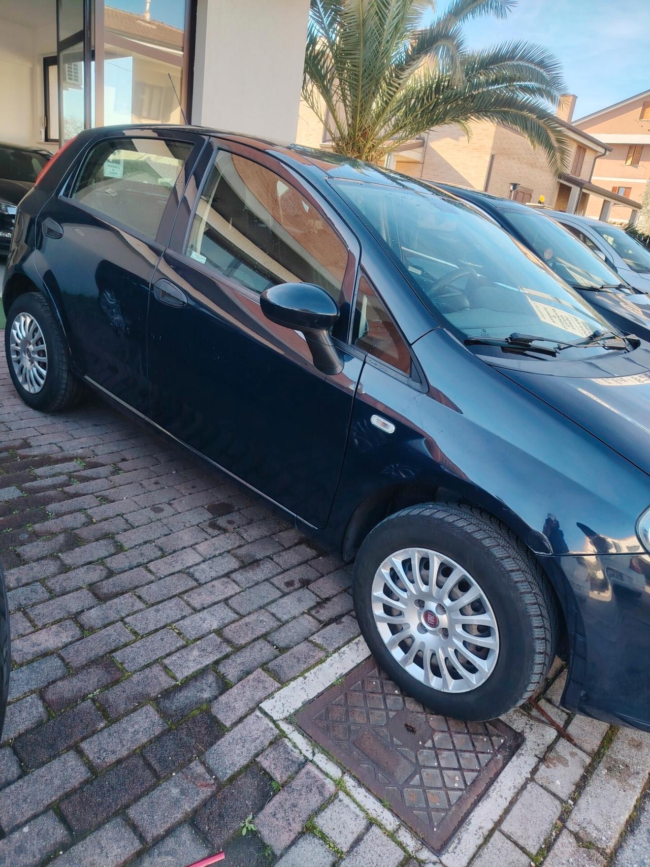 Fiat Punto 1.4 8V 5 porte Natural Power Lounge