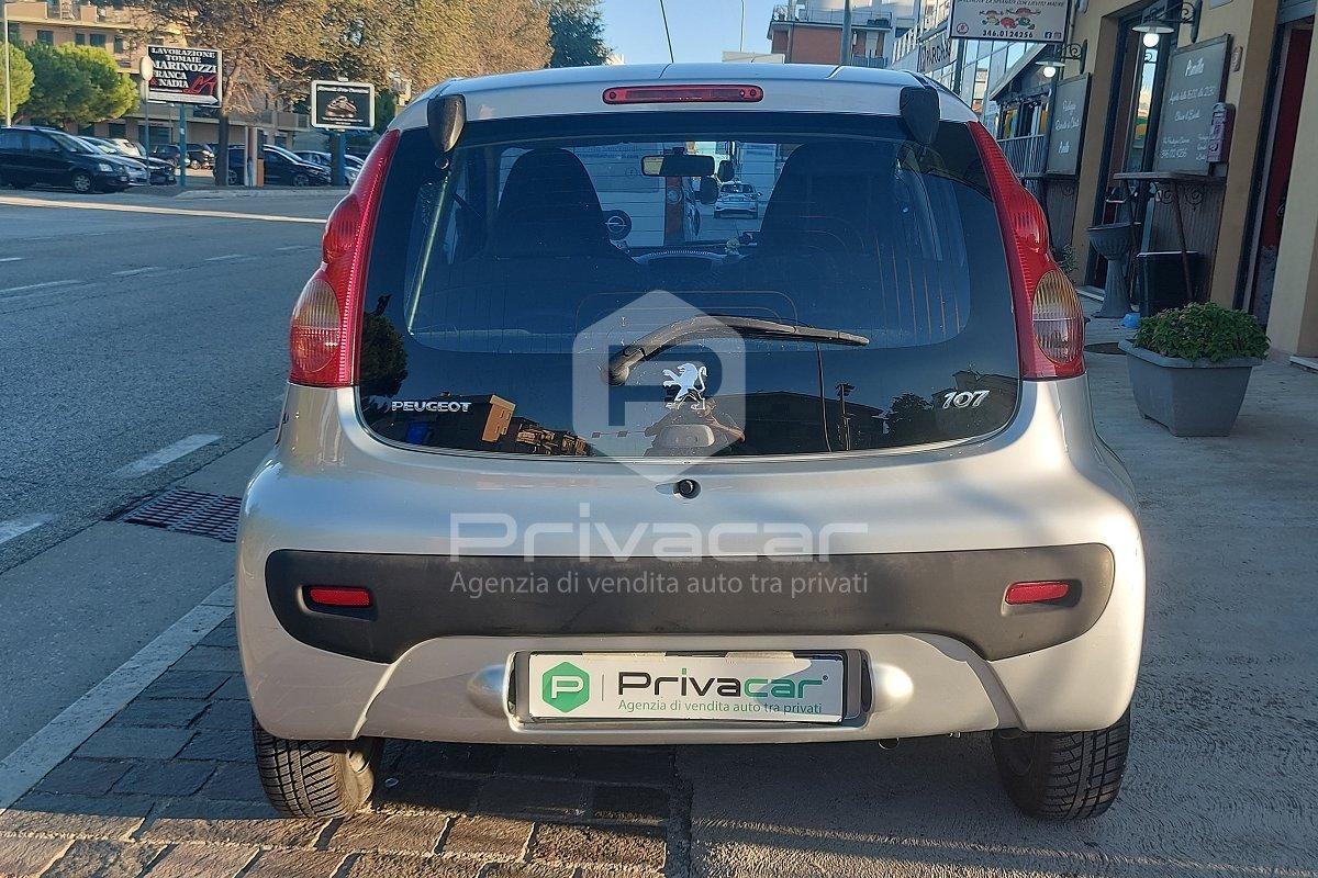 PEUGEOT 107 1.0 68CV 5p. Plaisir