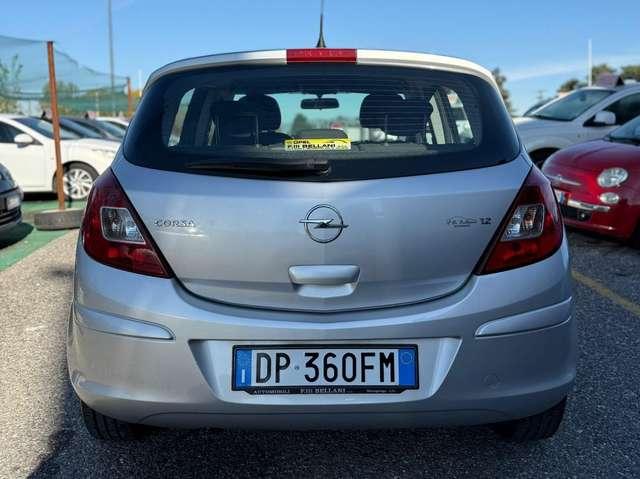 Opel Corsa Corsa IV 2006 5p 1.2 Cosmo