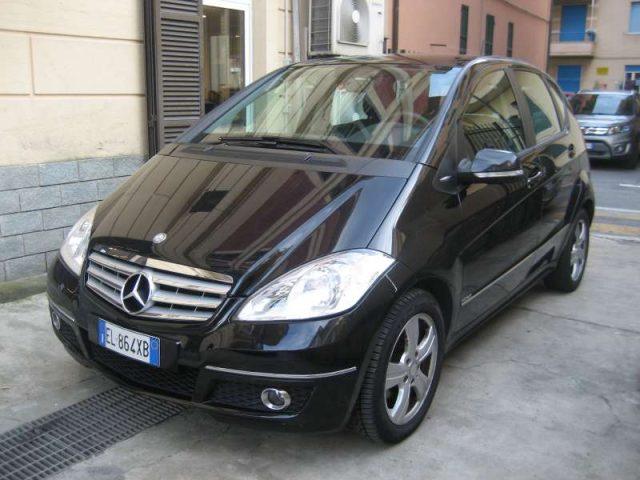 MERCEDES-BENZ A 160 AUTOMATIC PREMIUM