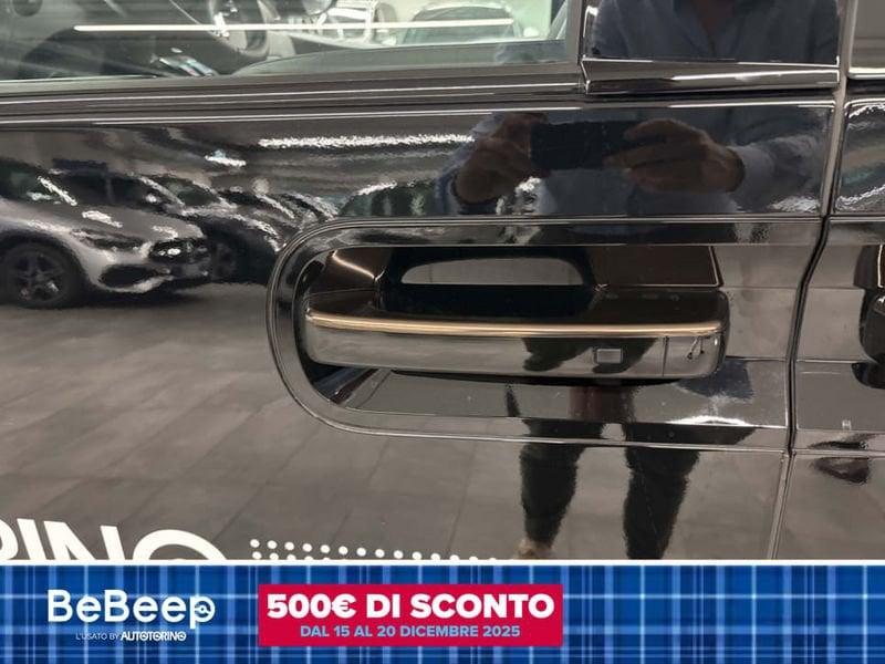 Hyundai Staria 1.6 HEV LUXURY 2WD AUTO