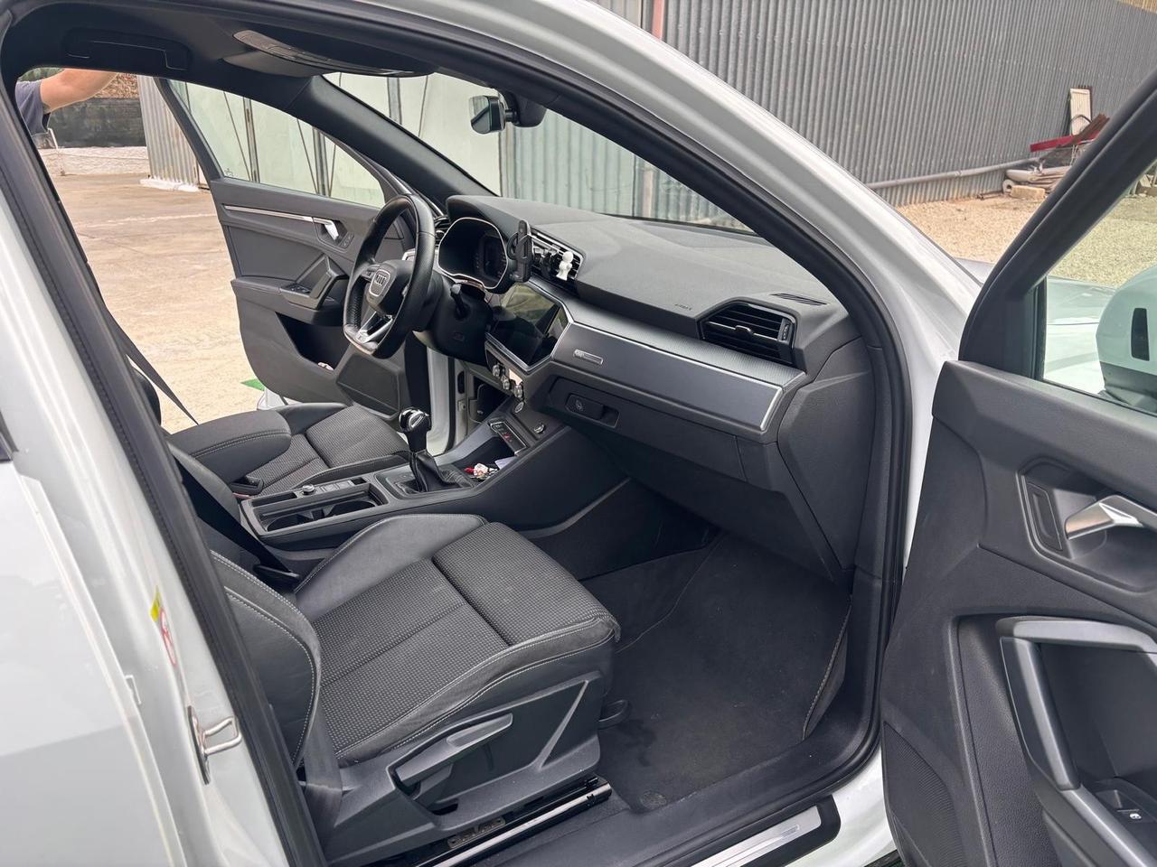 Audi Q3 SPB 35 TDI S tronic line edition