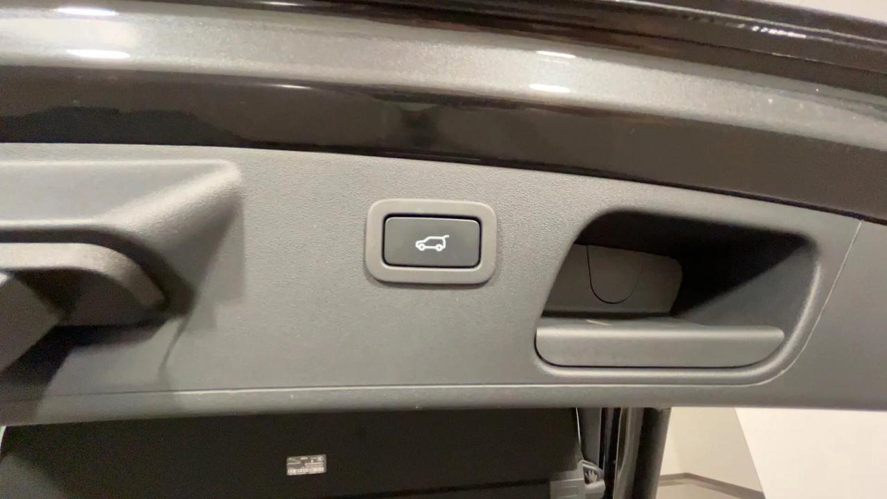 Jaguar E-Pace 2.0D I4 163 CV