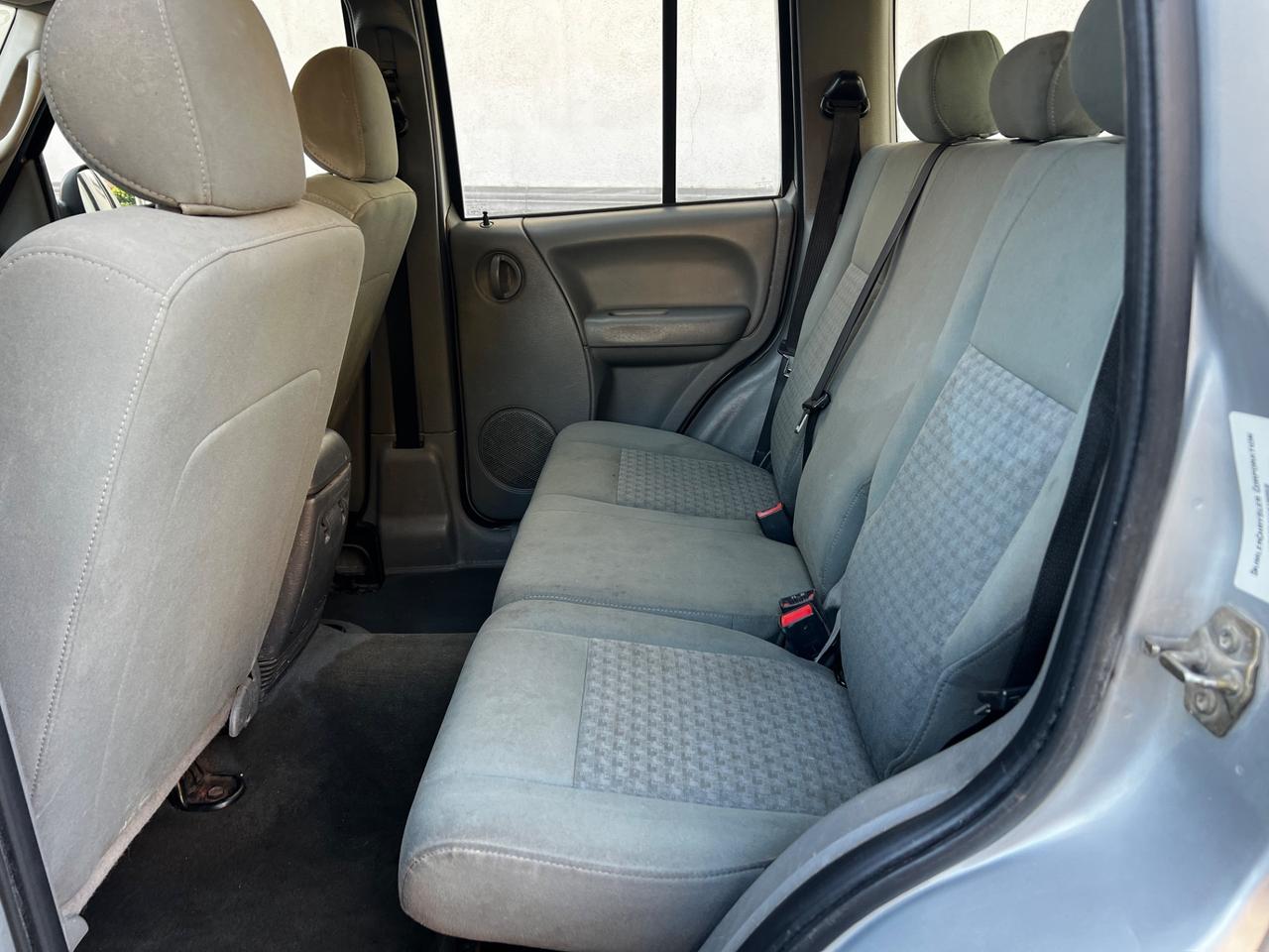 Jepp cherokee 2.8 Diesel 4x4 Automatico Anno 2007