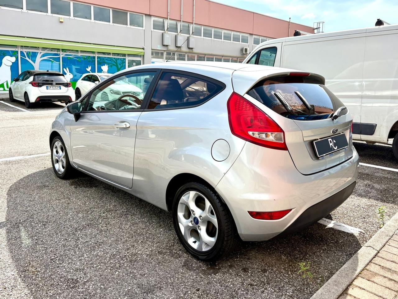 Ford Fiesta 1.2 Neopatentati