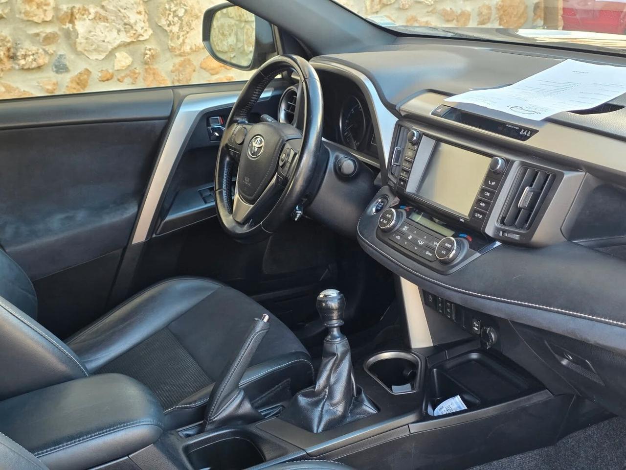 Toyota RAV 4 RAV4 2.0 D-4D 2WD Lounge