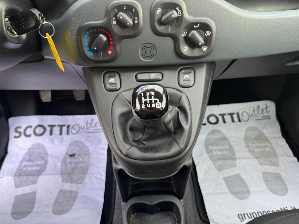 FIAT Panda III 2021 - Panda 1.0 firefly hybrid s&s 70cv