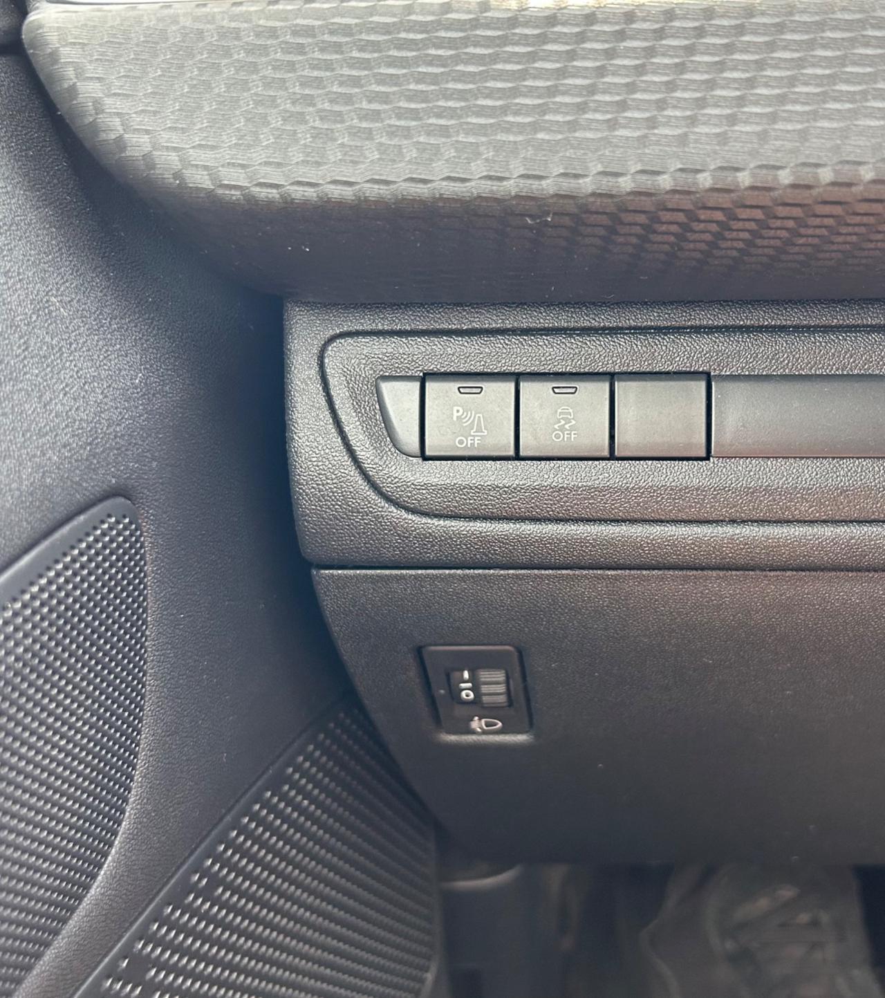 Peugeot 208 BlueHDi 5p Allure Neopatentati 2017