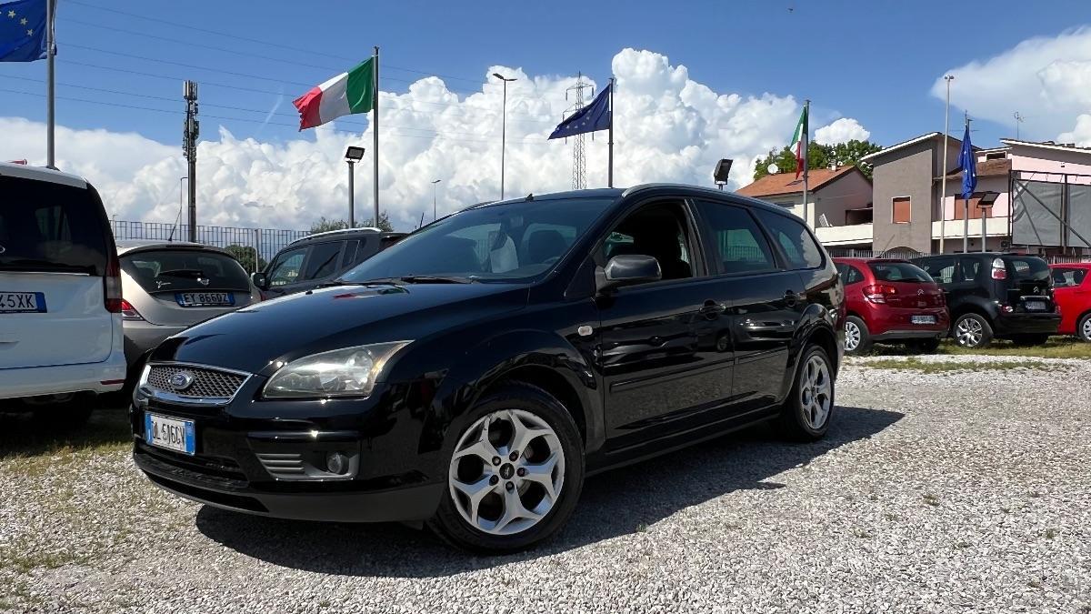 FORD - Focus Station Wagon Style Wagon 1.6 tdci 90cv