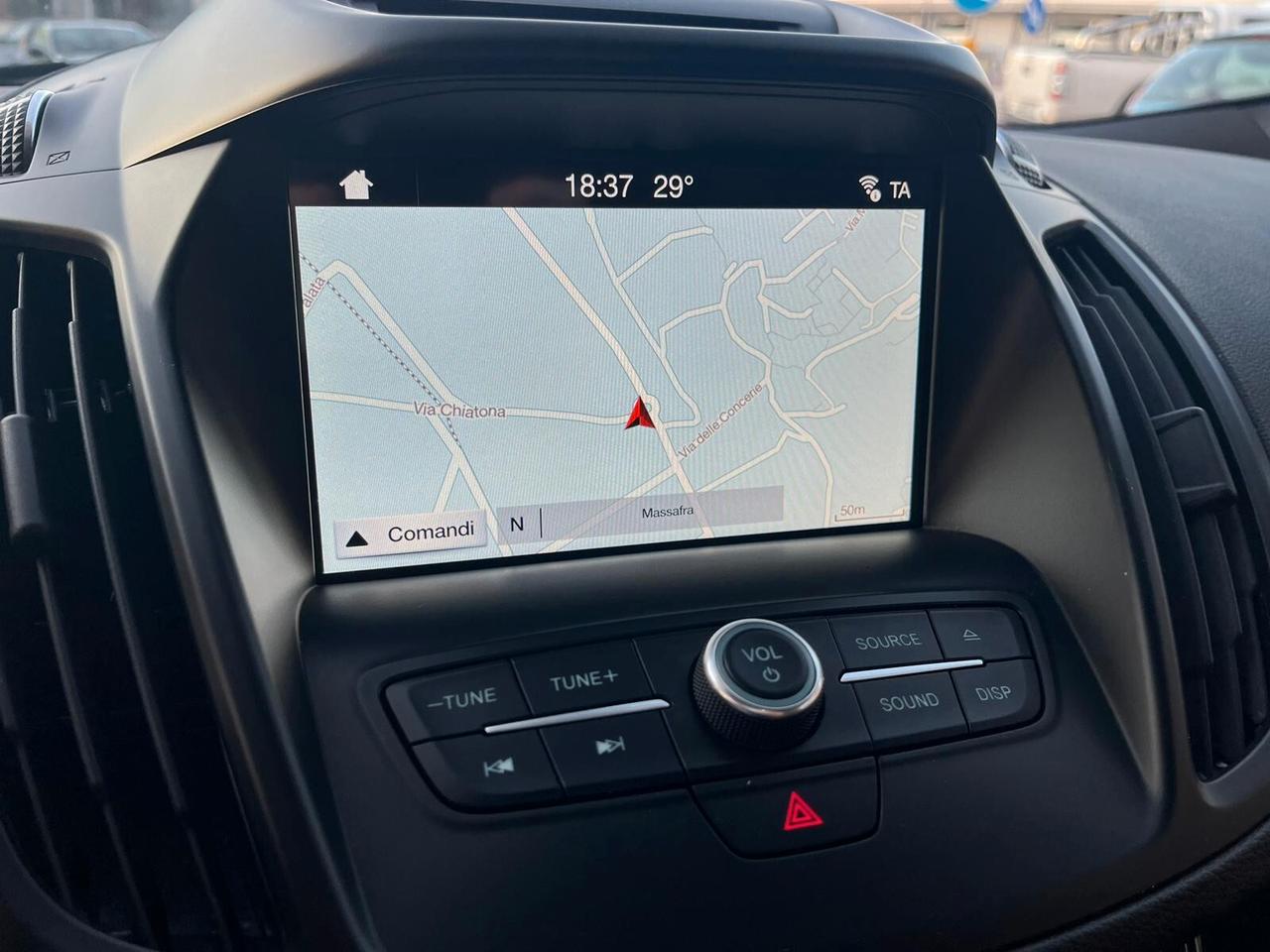 Ford Kuga 1.5 TDCI 120 CV 2WD ST-Line