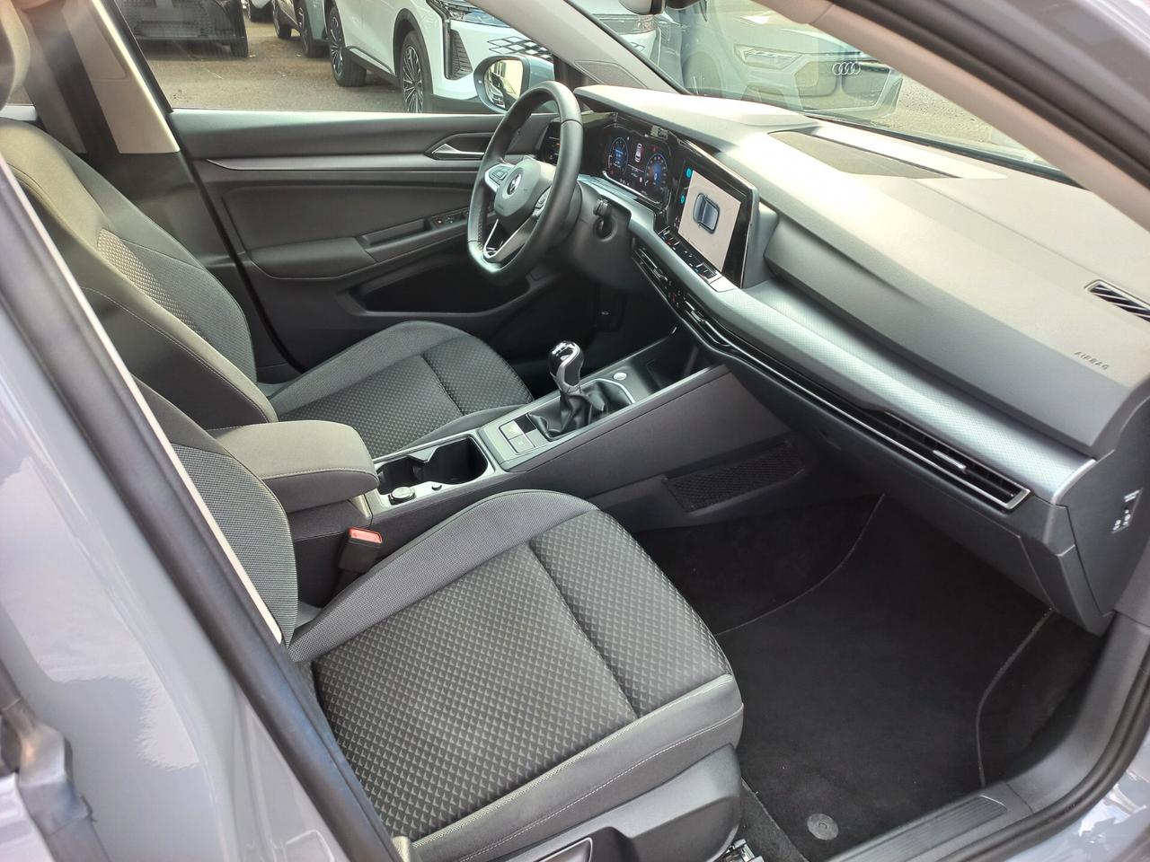 Volkswagen Golf 1.5 TSI EVO ACTIVE