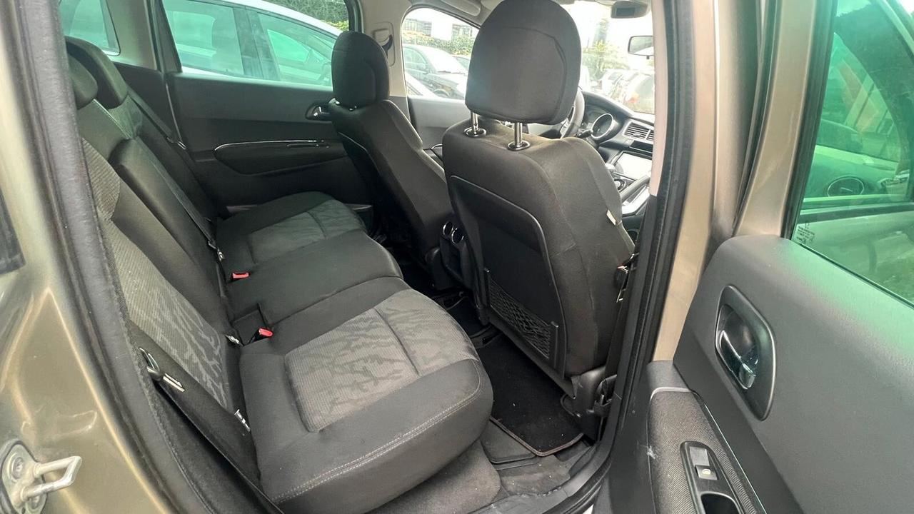 3008 1.6 HDi 112CV cambio AUTOMATICO Tecno