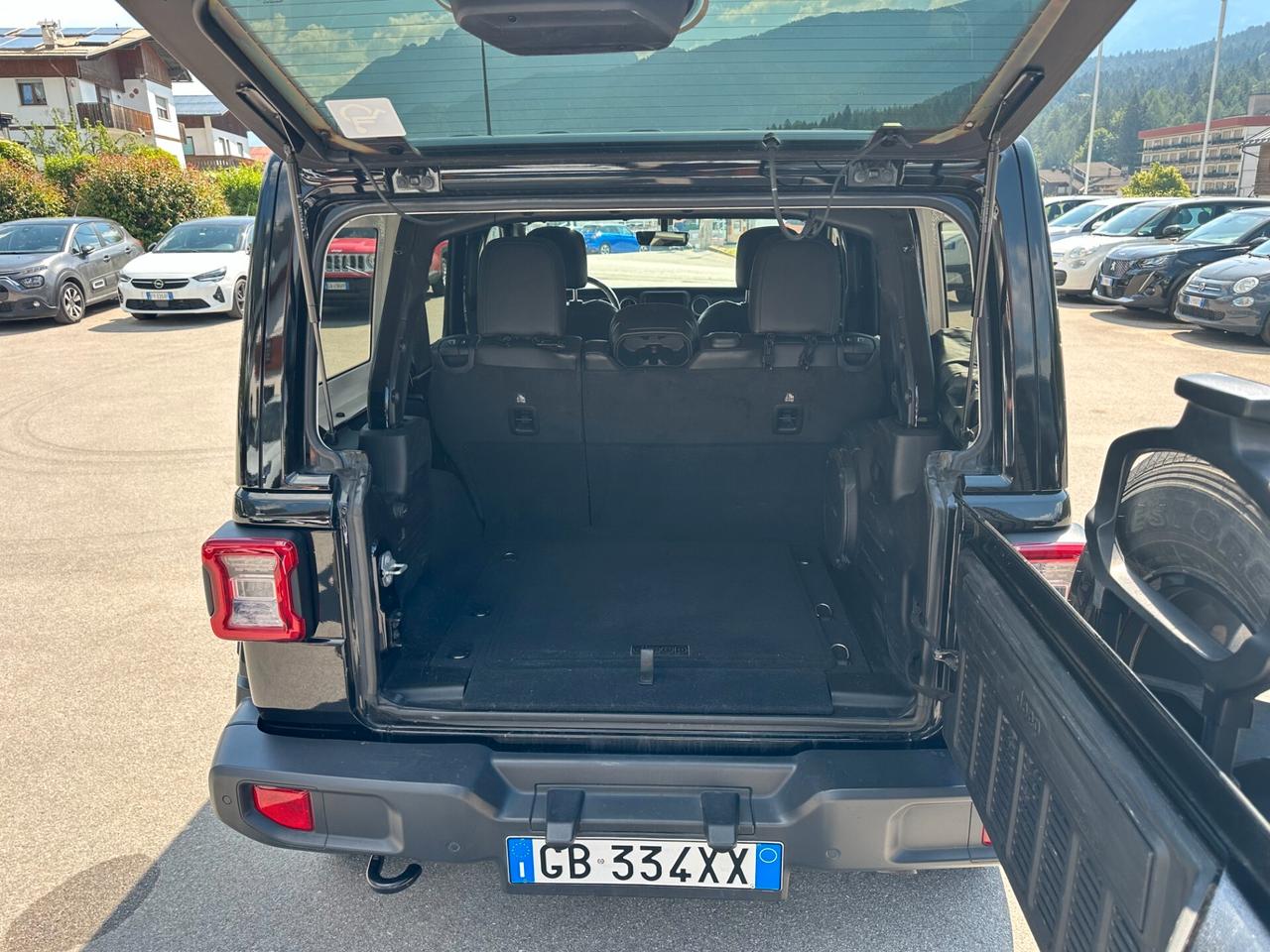 Jeep Wrangler Unlimited 2.0 Turbo Sahara