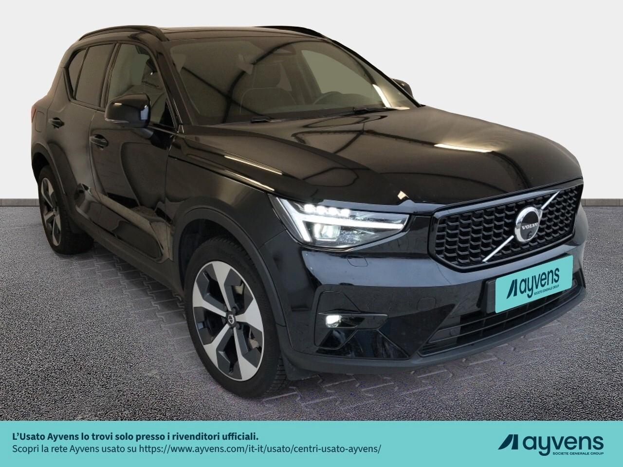 Volvo XC40 B4 automatico Ultra Dark