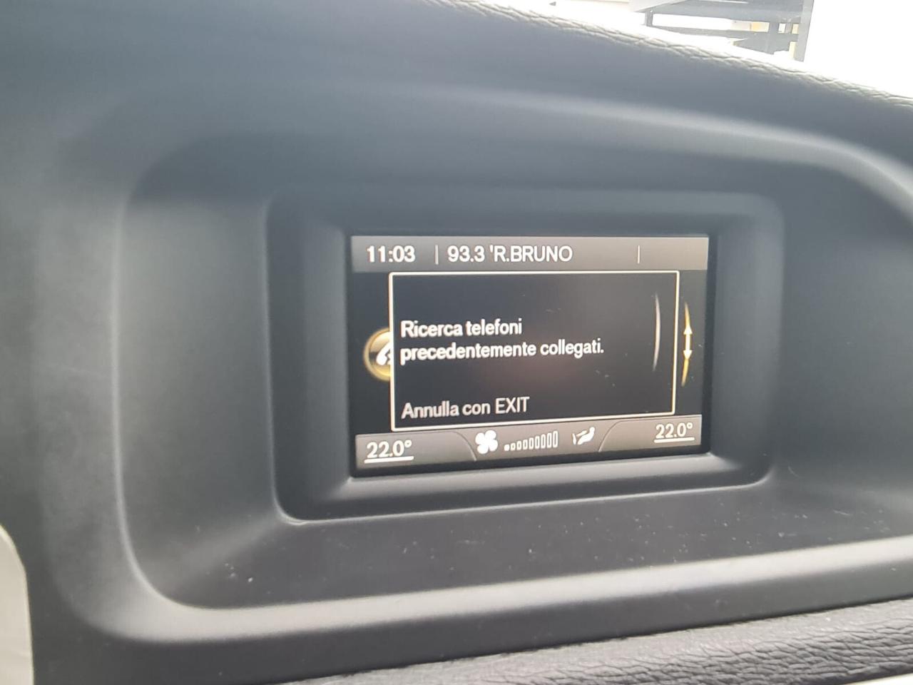 Volvo V40 T3 R-design Kinetic