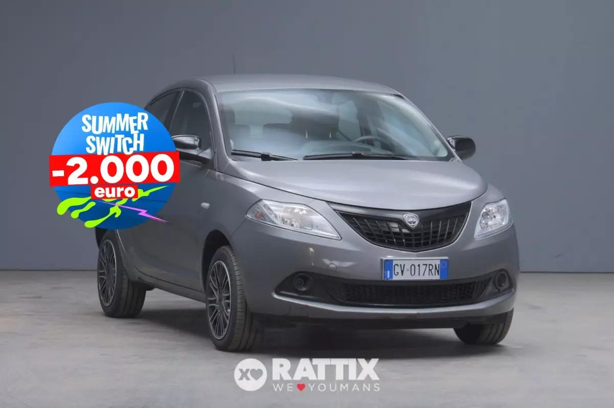 Lancia Ypsilon 1.0 Firefly Hybrid 70CV Oro