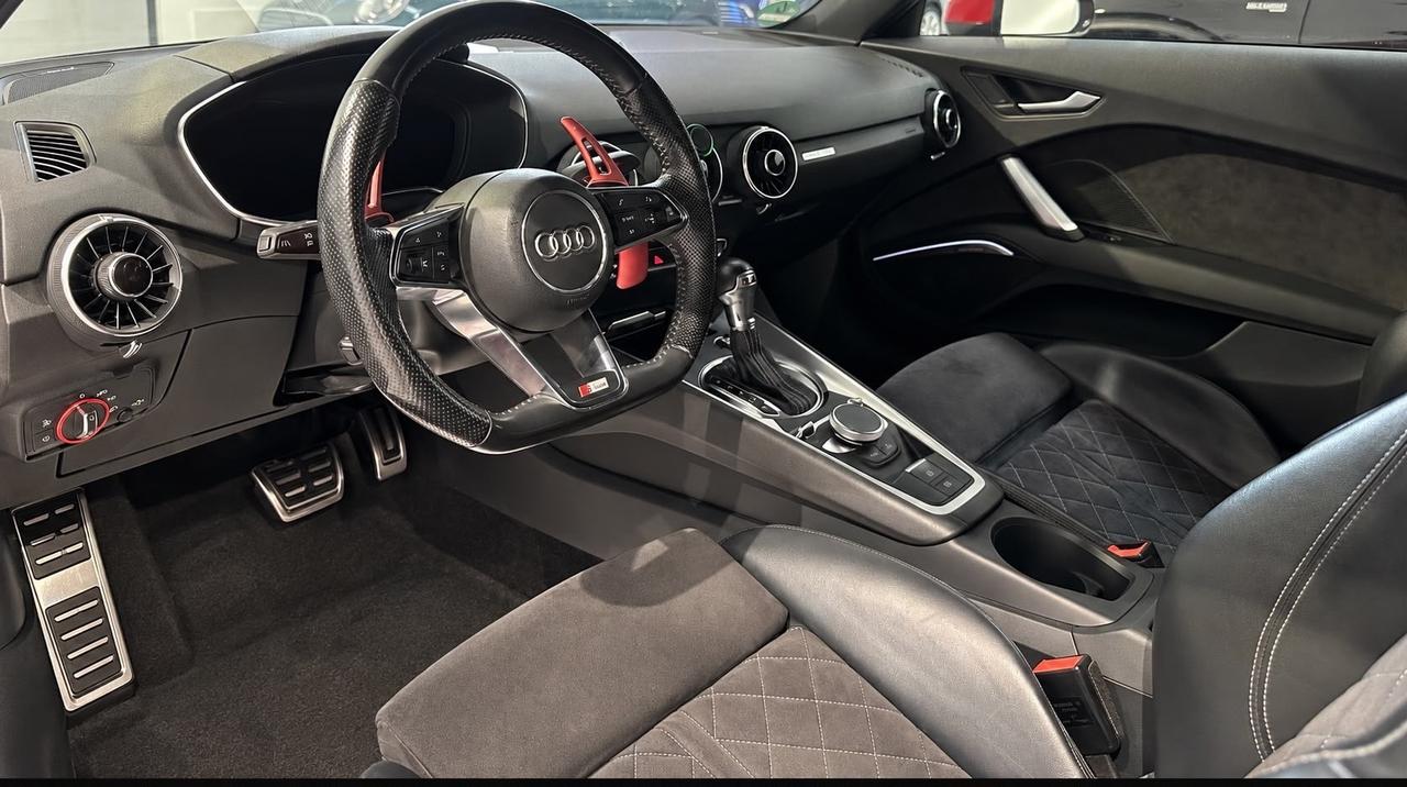 Audi TT Coupé 2.0 TFSI quattro S tronic line