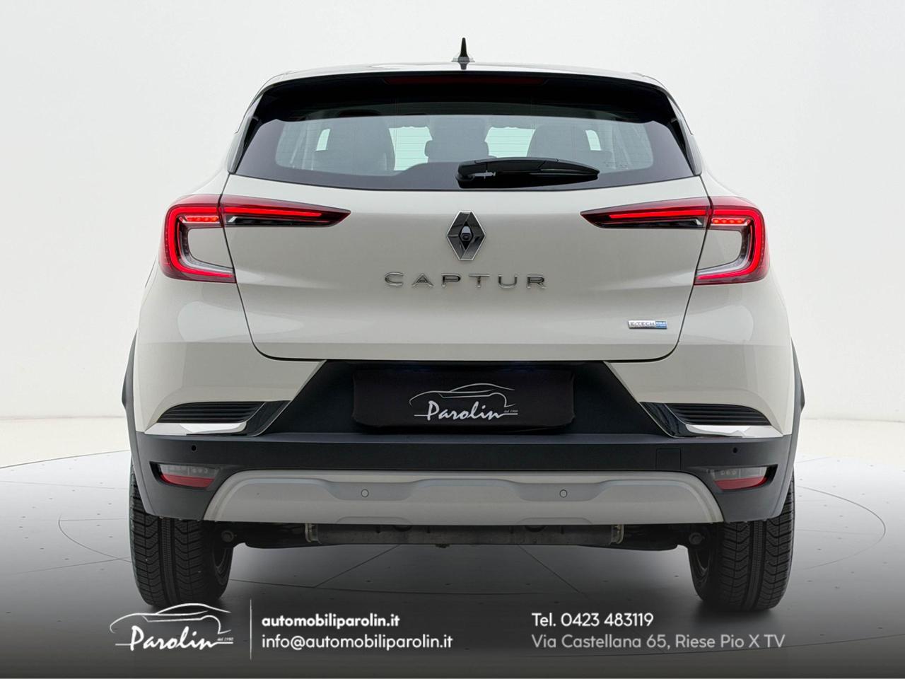 Renault Captur 1.6 E-Tech phev Intens LED-Navi-CarPlay-Telecamera