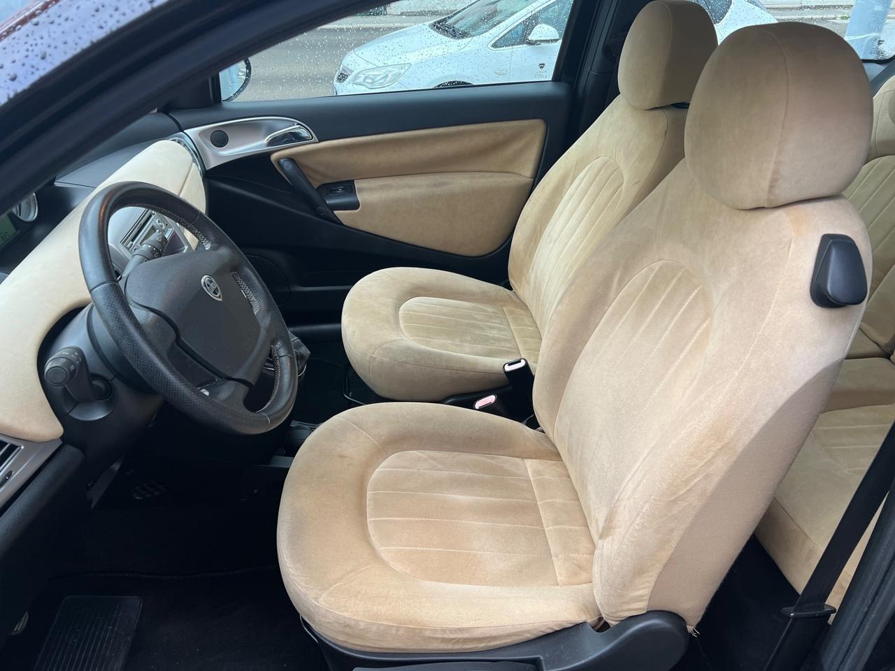 Lancia Ypsilon 1.2 SOLO 58095 KM!!!!