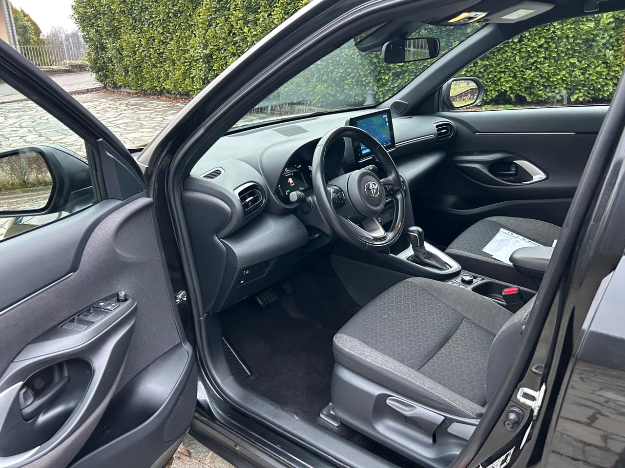 Toyota Yaris Cross 1.5 Hybrid 5p. E-CVT Trend AWD