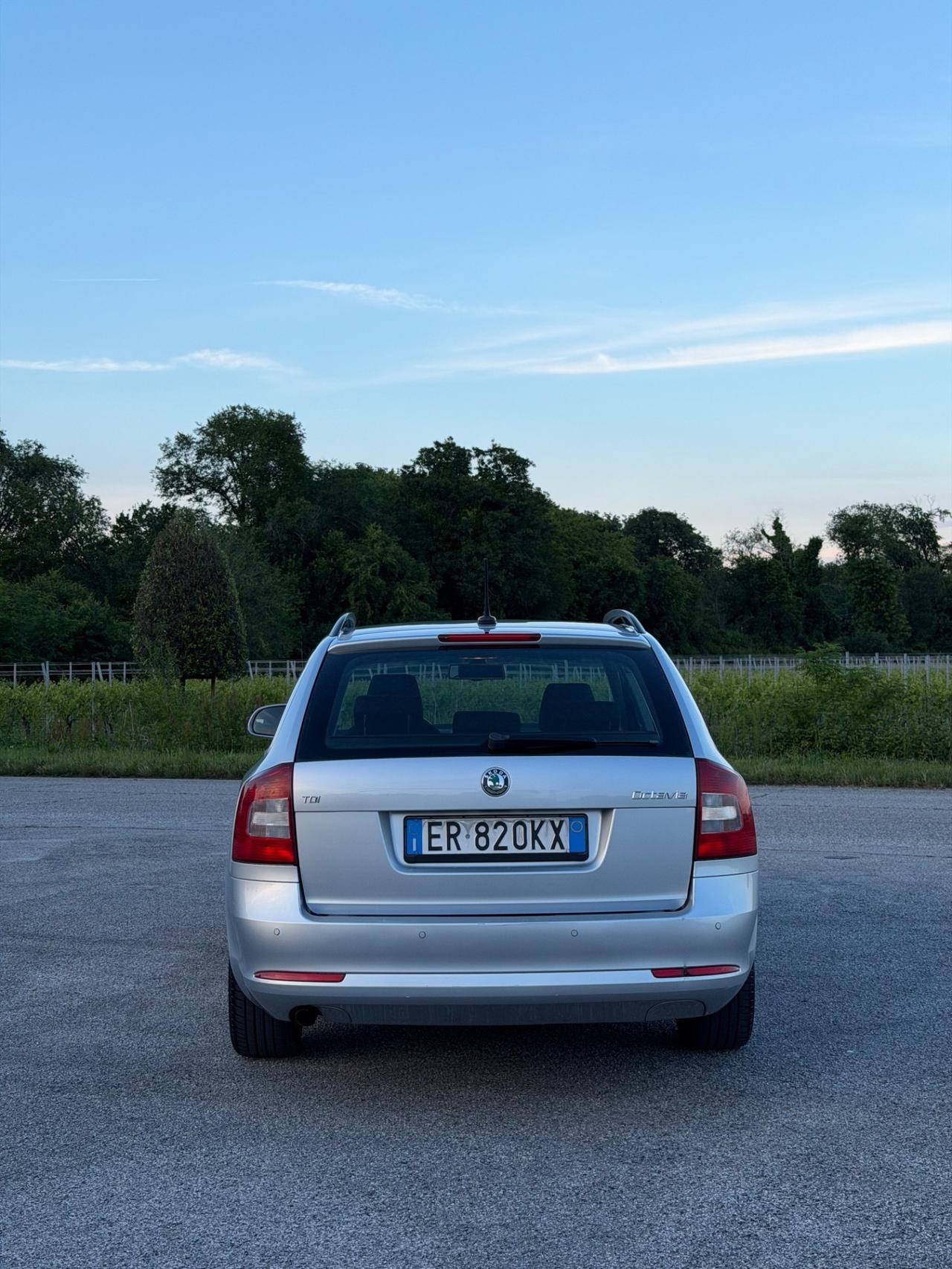 Skoda Octavia 1.6 TDI CR 105 CV Elegance