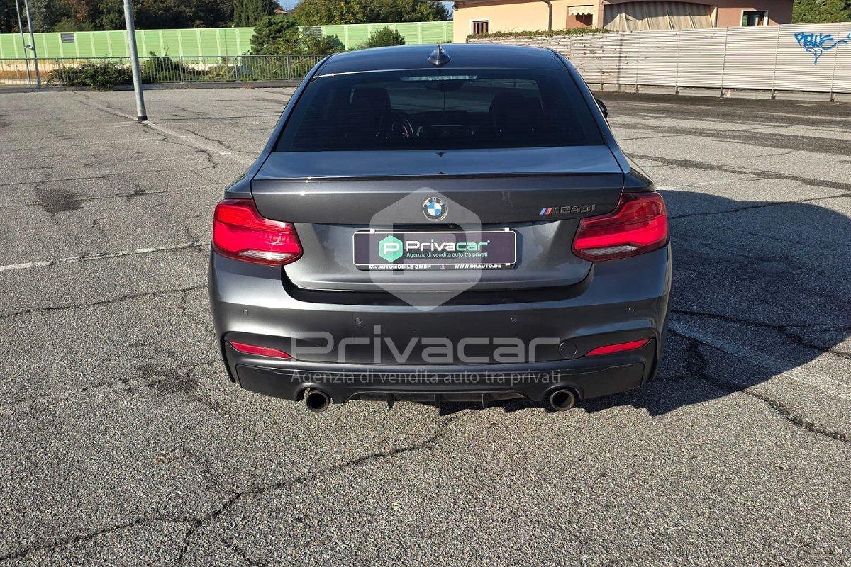 BMW M 240i xDrive Coupé