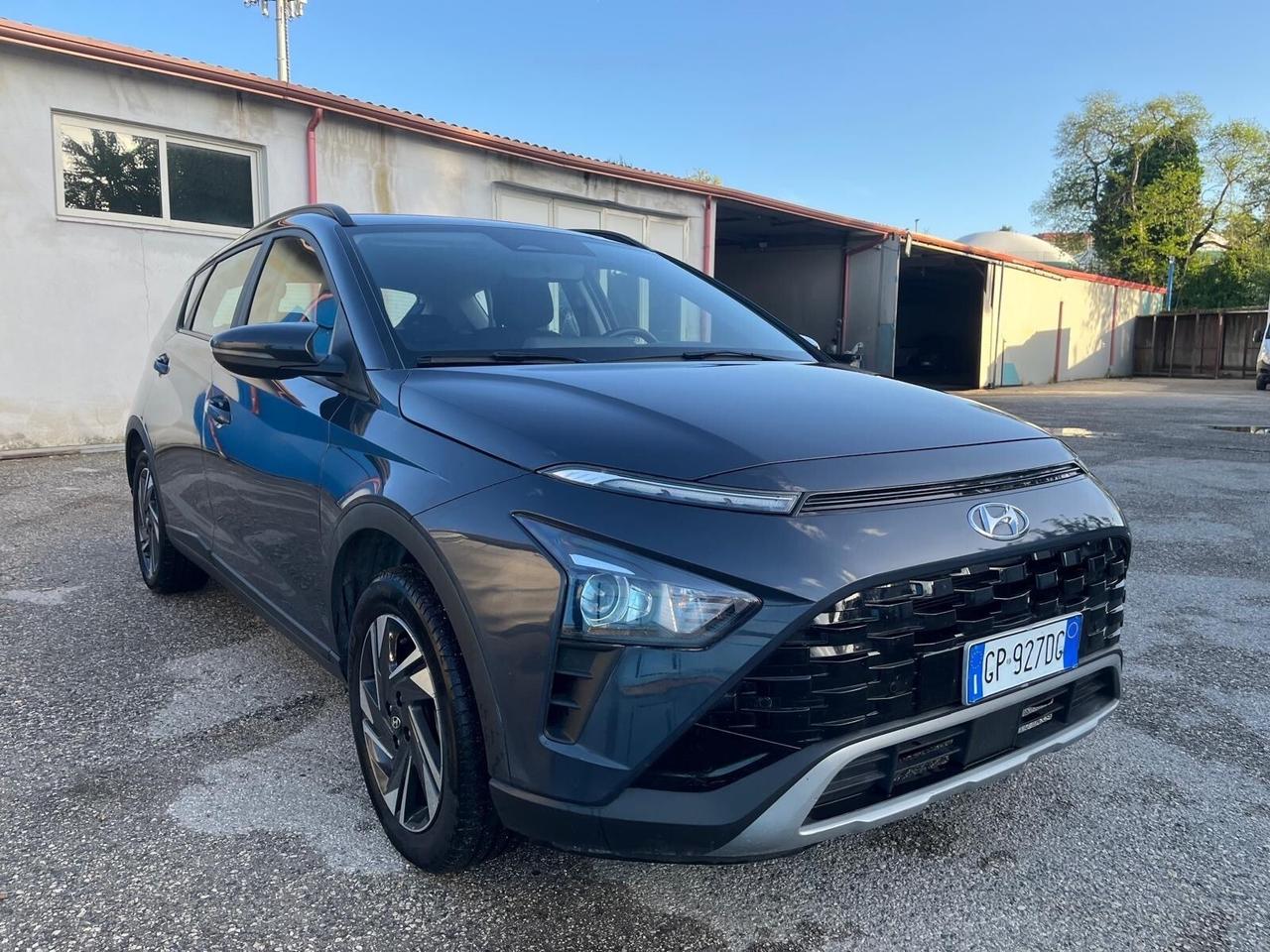 Hyundai bayon 1.2 benz/83cv- full -2023