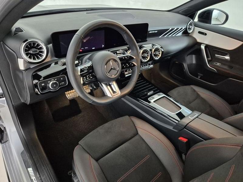 Mercedes-Benz Classe A - W177 2023 A AMG 35 Premium AMG 4matic auto