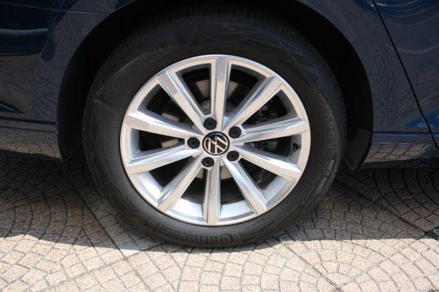VOLKSWAGEN Passat Variant 2.0 TDI SCR EVO DSG Business