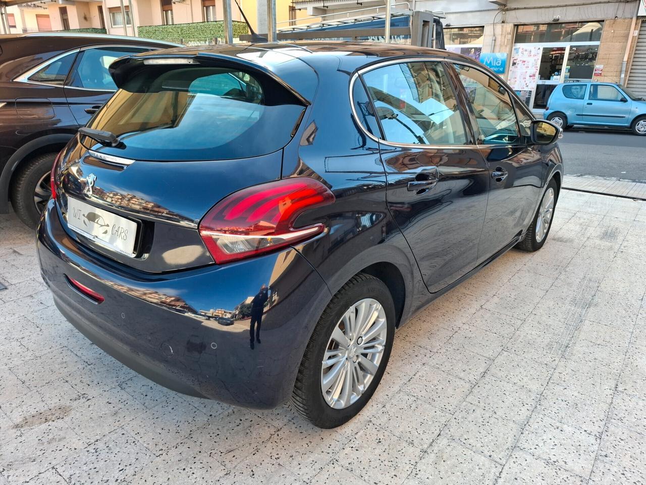 Peugeot 208 - 1.6 Blu HDi