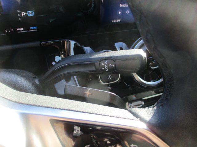 MERCEDES-BENZ B 180 Automatic Progressive Navi/Led/Camera