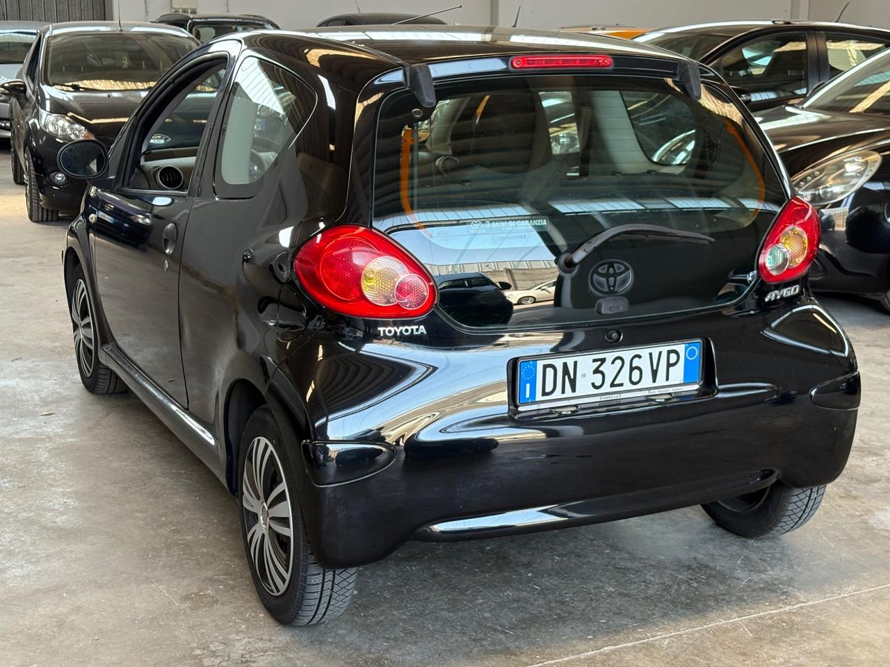 Toyota Aygo 1.0 12V VVT-i 5 porte Sound