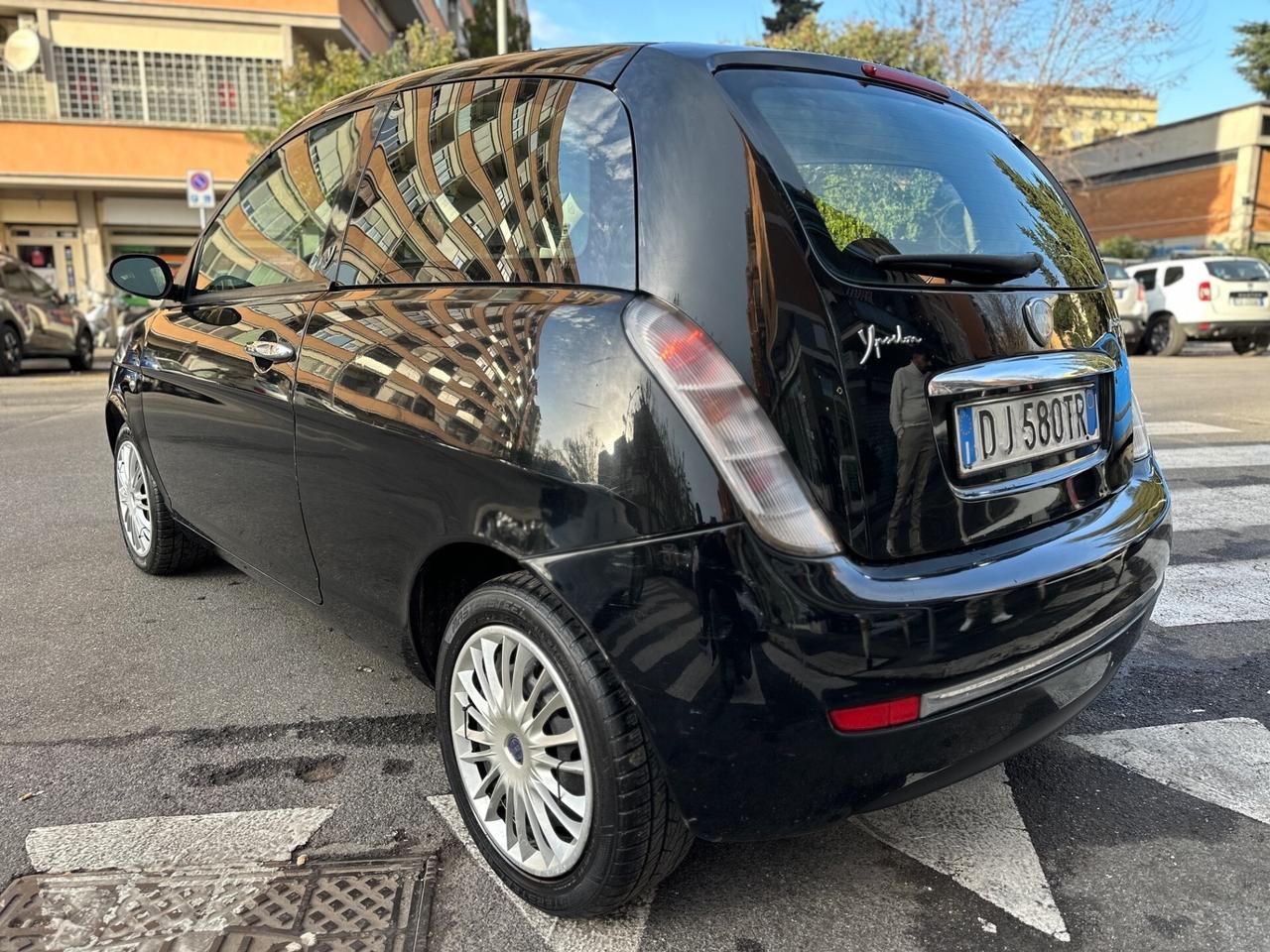 Lancia Ypsilon 1.3 Mjt 75cv Unipro AUTOMATICA