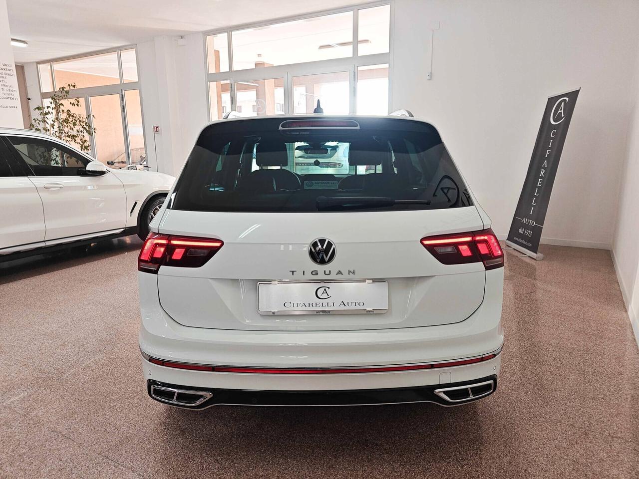 Volkswagen Tiguan 2.0 TDI 150 CV SCR DSG R-Line
