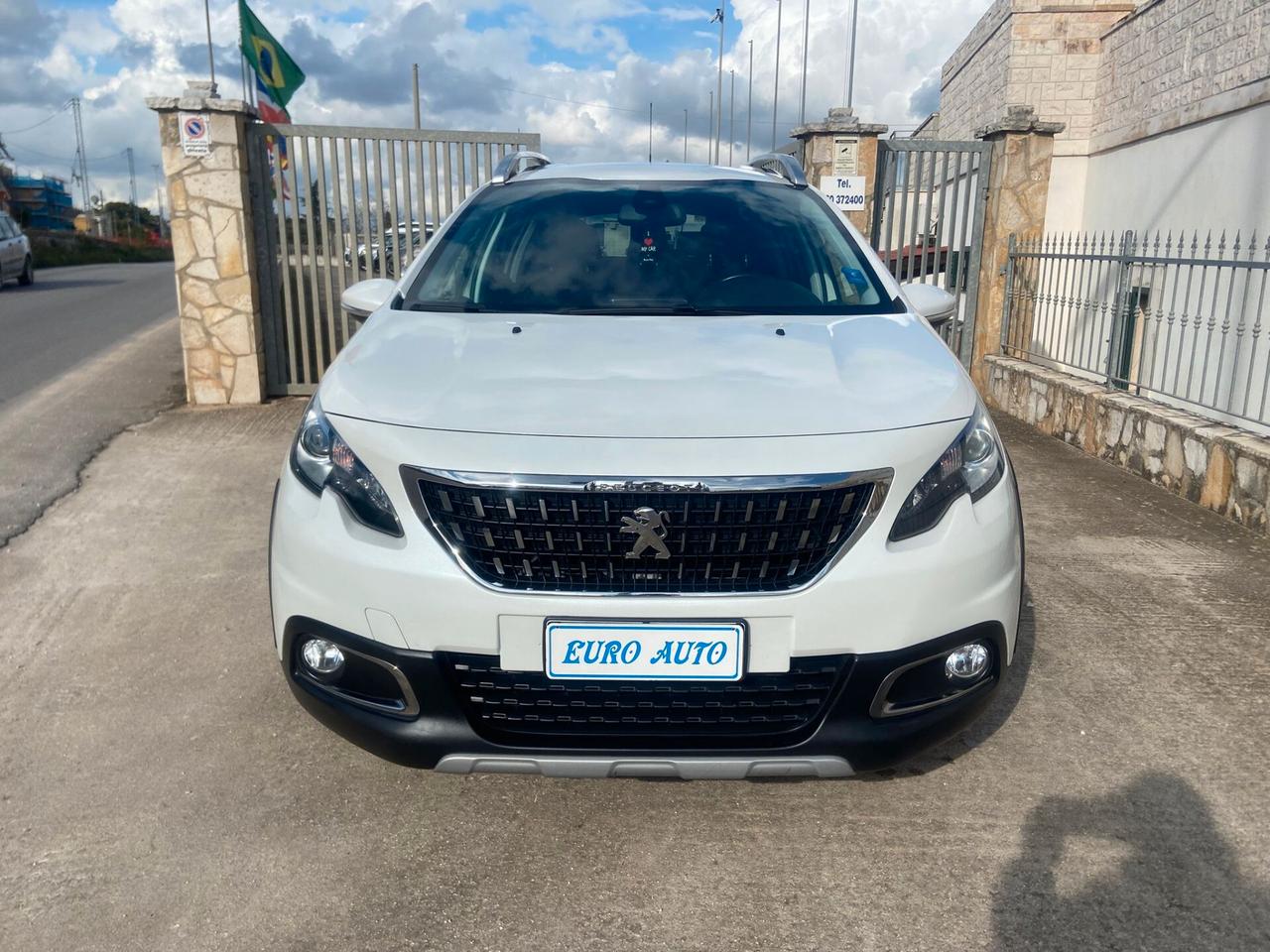 Peugeot 2008 BlueHDi 120 S&S Allure