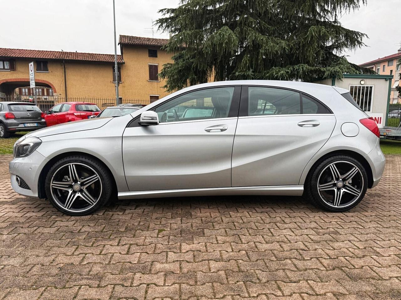 Mercedes-benz A 200 Sport AUTOMATICA NAVIGA '18 AMG CRUISE SEDILI RISCALDABILI