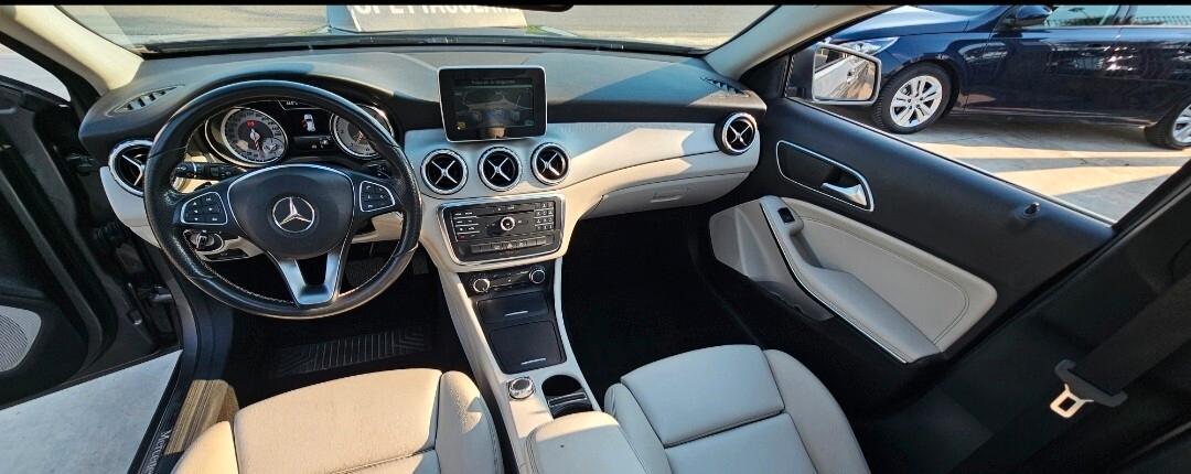 Mercedes-benz GLA 200d "38.000 km"/STRAFULL/INTROVABILE